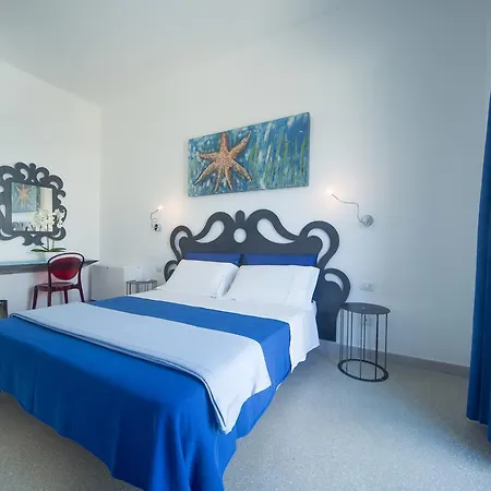 Bed & Breakfast Triangolo Racale